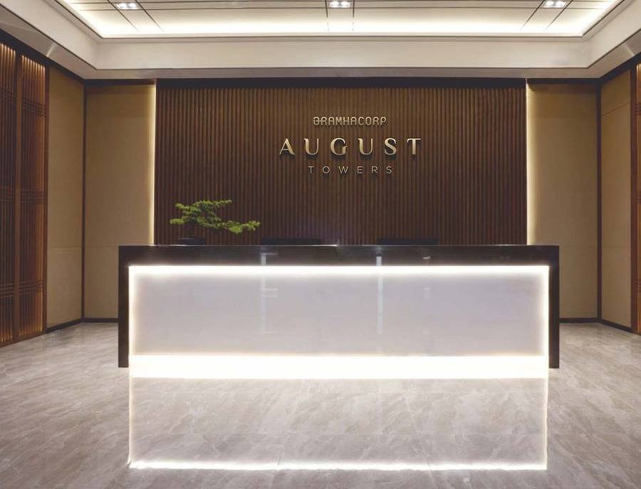 Grand entrance lobby